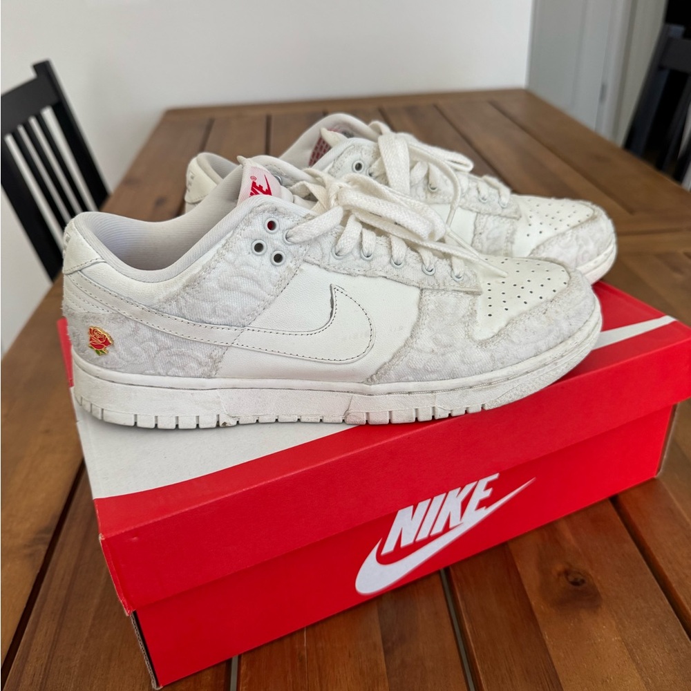 Nike Dunk Low Give Her Flowers